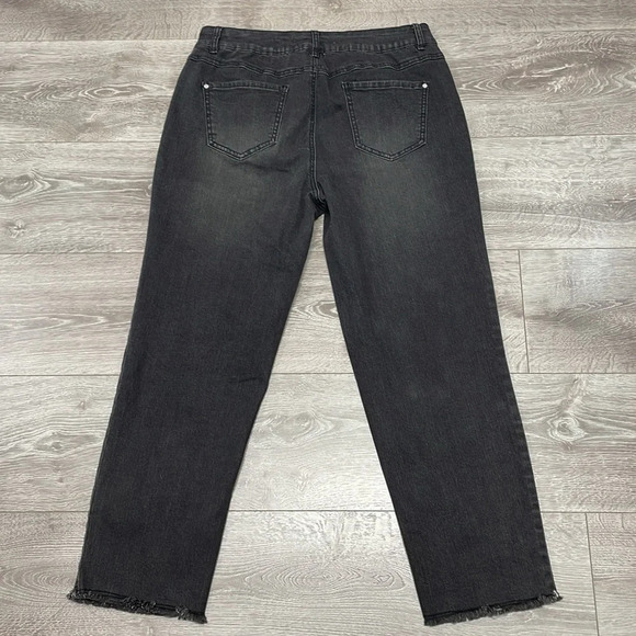 NWOT Cato C Est. 1946 Hi Rise Denim Jeans Black Raw Hem 12 - Picture 16 of 16